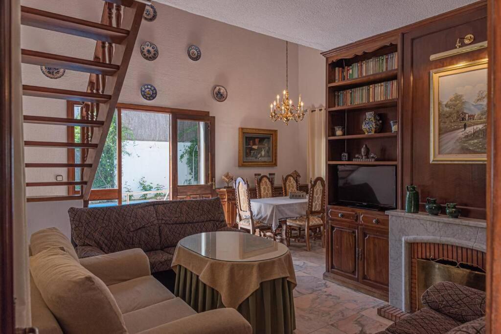 Casa La Albaida, Estacion De กอร์เตส เด ลา ฟรอนเตรา ภายนอก รูปภาพ